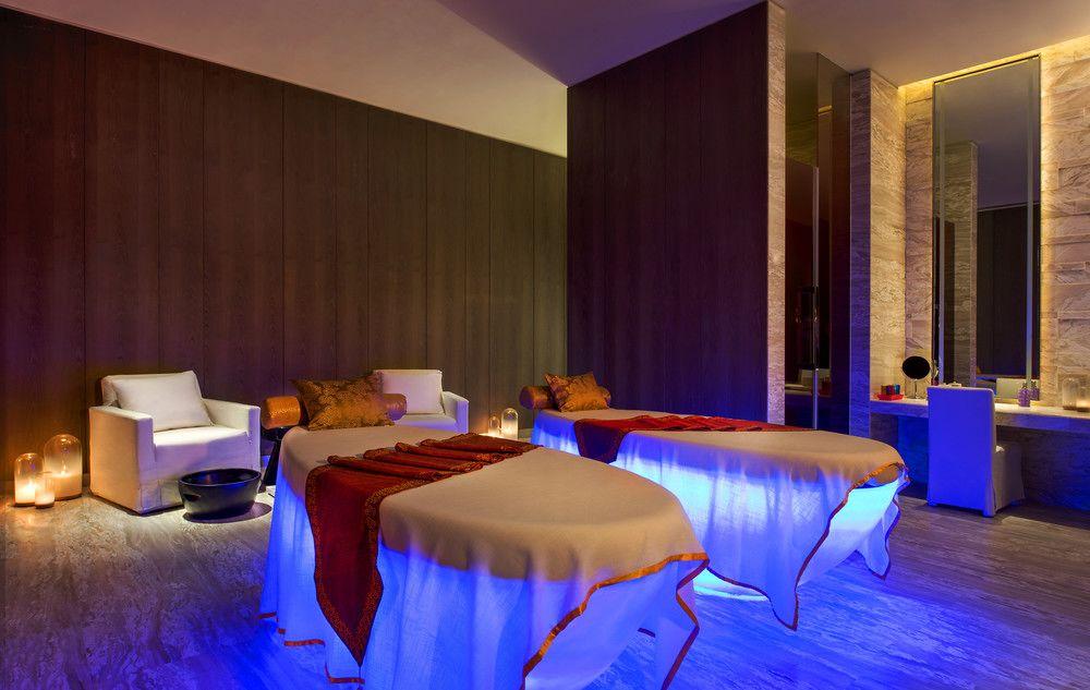 W Guangzhou Hotell Exteriör bild